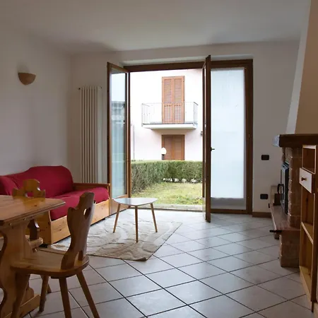 Cassina Lavallee 8 * Cremeno