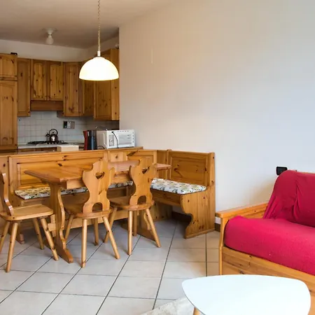 Cassina Lavallee 8 *